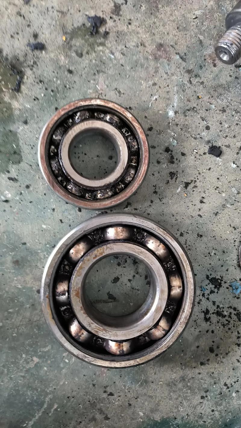 水泵电机后端轴承座磨损的简易修复方法